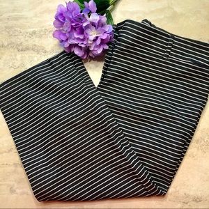 Ann Taylor Loft Stripped Riviera Cropped Pants